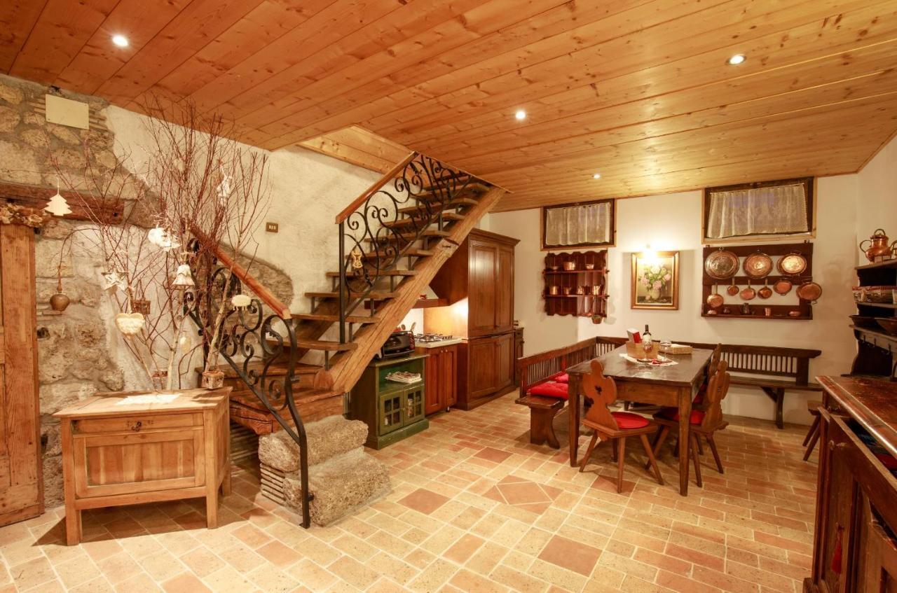 La Finestra Sulla Contea Villa Ovaro Exterior foto